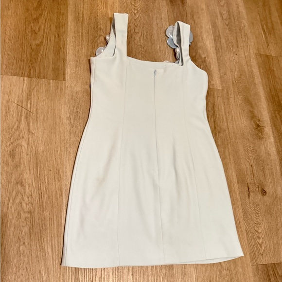 elliatt chantelle blue 3d floral applique fitted mini dress size large NEW NWT - Picture 8 of 13